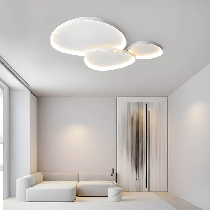 Taufarbene dreiteilige Deckenleuchte-Leuchtezauber