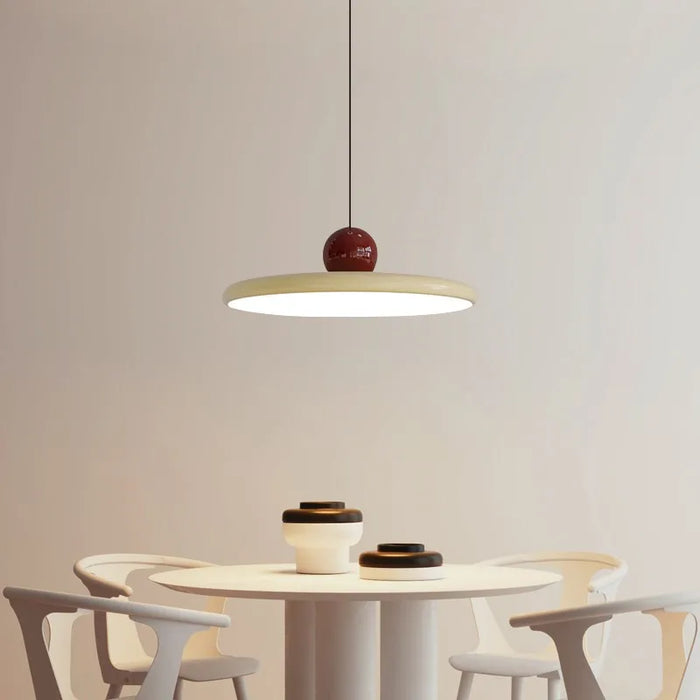 Skandinavische Glaslampe im BauHaus-Stil-Leuchtezauber