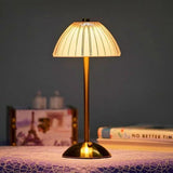 Kabellose Kristall-Metall-Tischlampe-Leuchtezauber