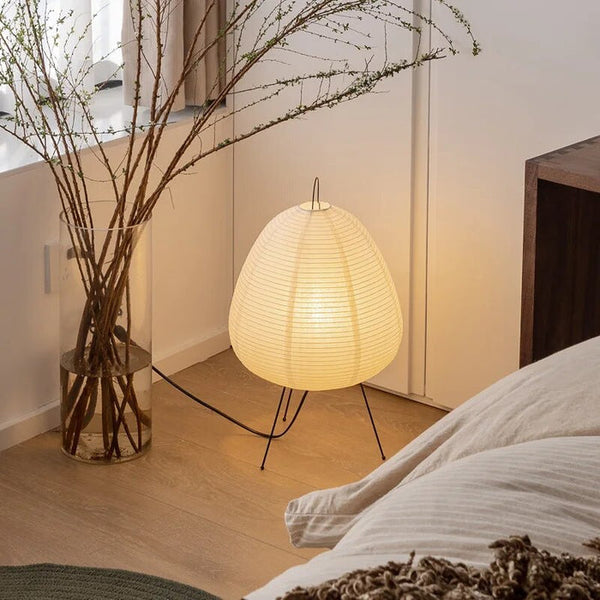 Japanische Lampe aus Reispapier-Leuchtezauber