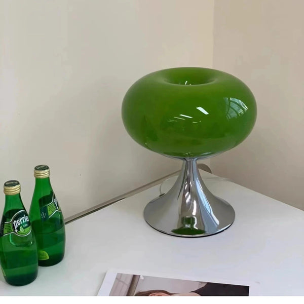 Antique Style Apple Tischlampe-Leuchtezauber