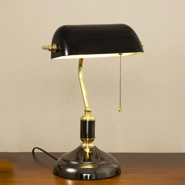 Tischlampe aus Glas im europäischen Stil-Leuchtezauber