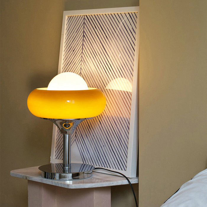 Vintage Bauhaus Gelbe Glas-Tischlampe-Leuchtezauber
